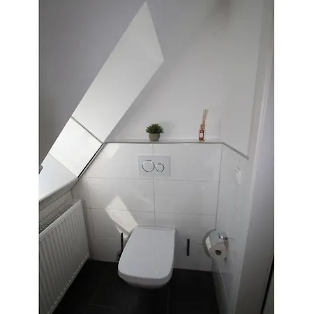 Haus Seeblick Modern Retreat