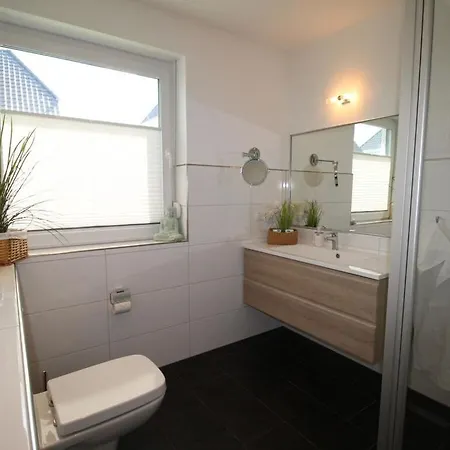 Casa de Férias Haus Seeblick Modern Retreat